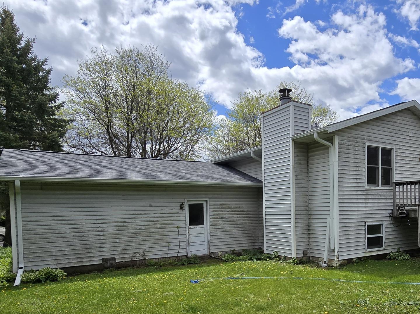 House in Madison, Wisconsin before cleaning